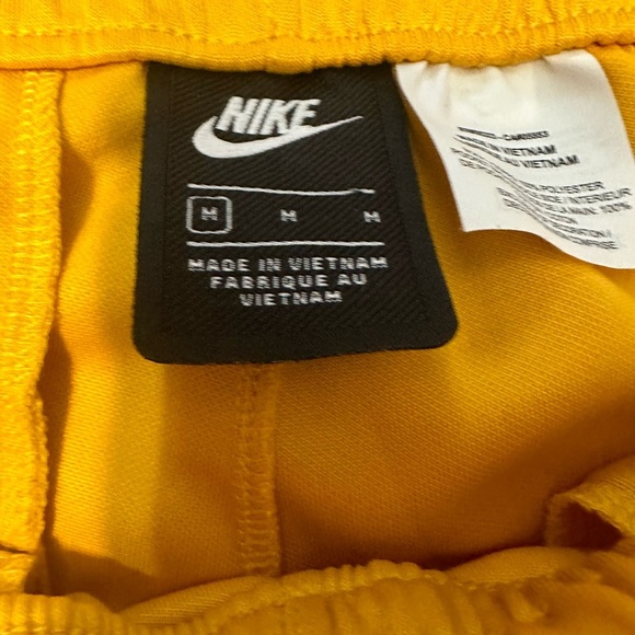 Nike NSW Mens tapered drawstring sweatpants. - Picture 4 of 5